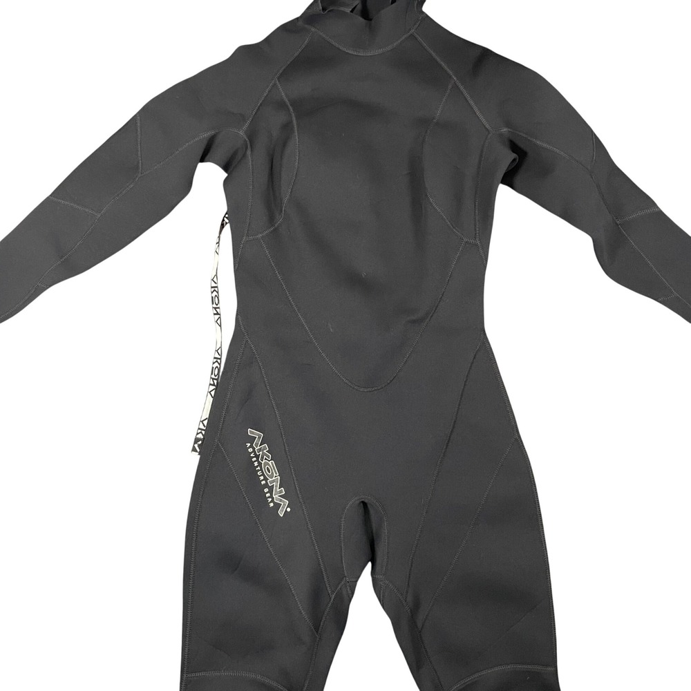 Akona Adventure Gear Women's Wetsuit Size 7/8 Black Neoprene Full Body Diving